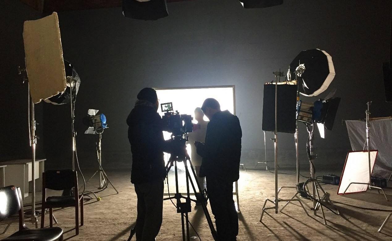 ��I(y��)����Ƭ�Ĕz